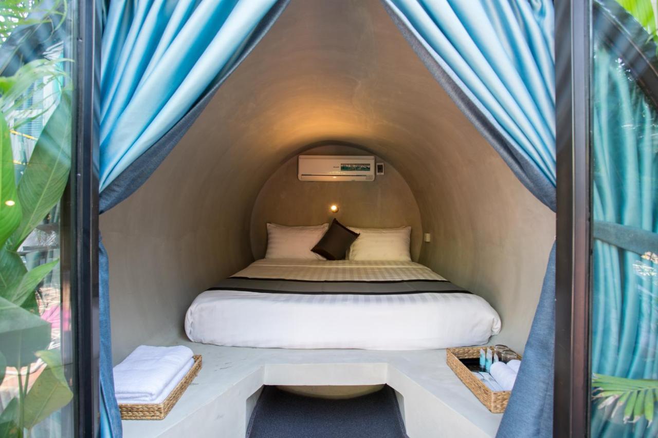 White Rabbit Hostel Сіємреап Екстер'єр фото